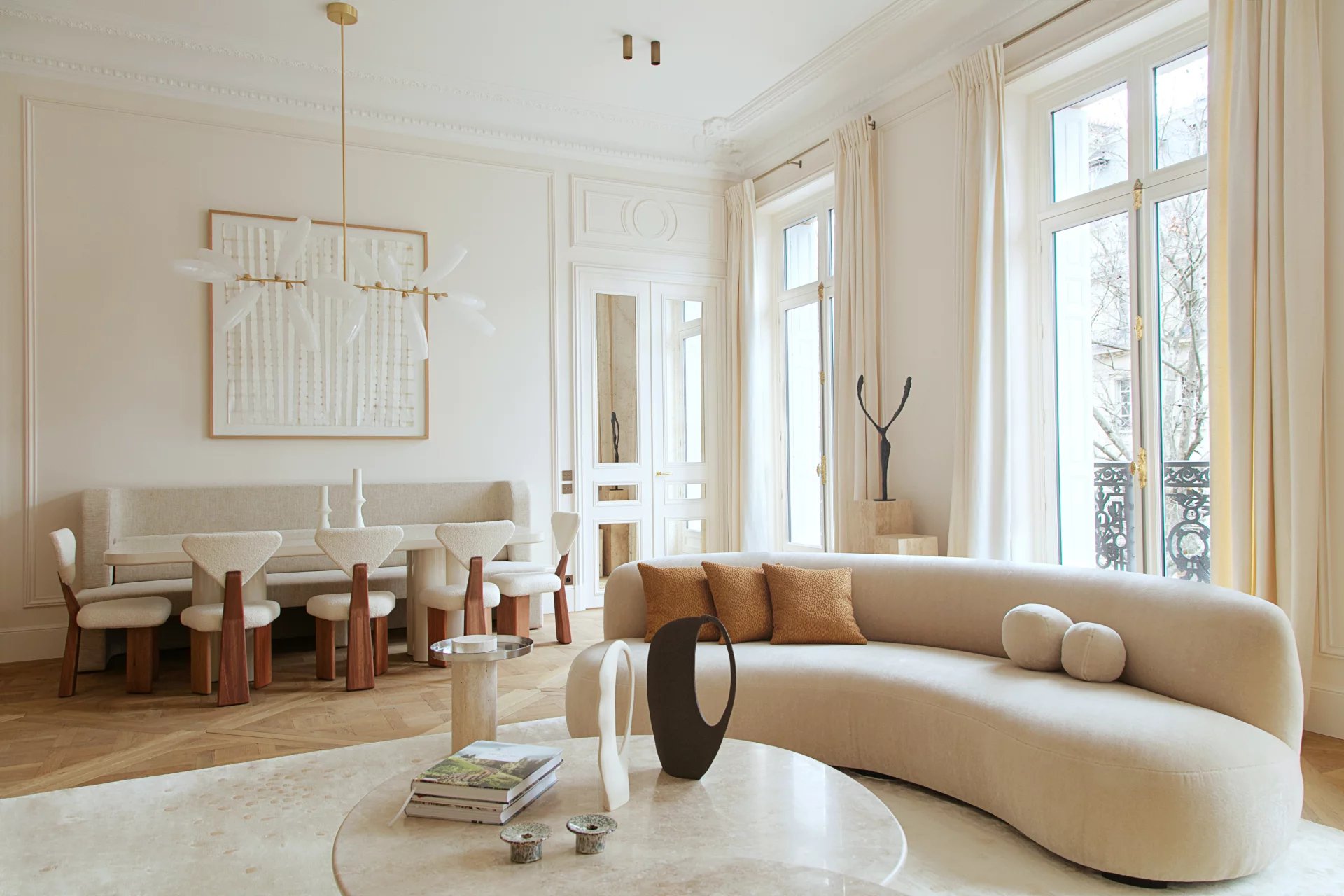 Paris 8th, Île-de-France, 75008, FR, 3 Bedrooms Bedrooms, ,3 BathroomsBathrooms,Residential,For Sale,1491414