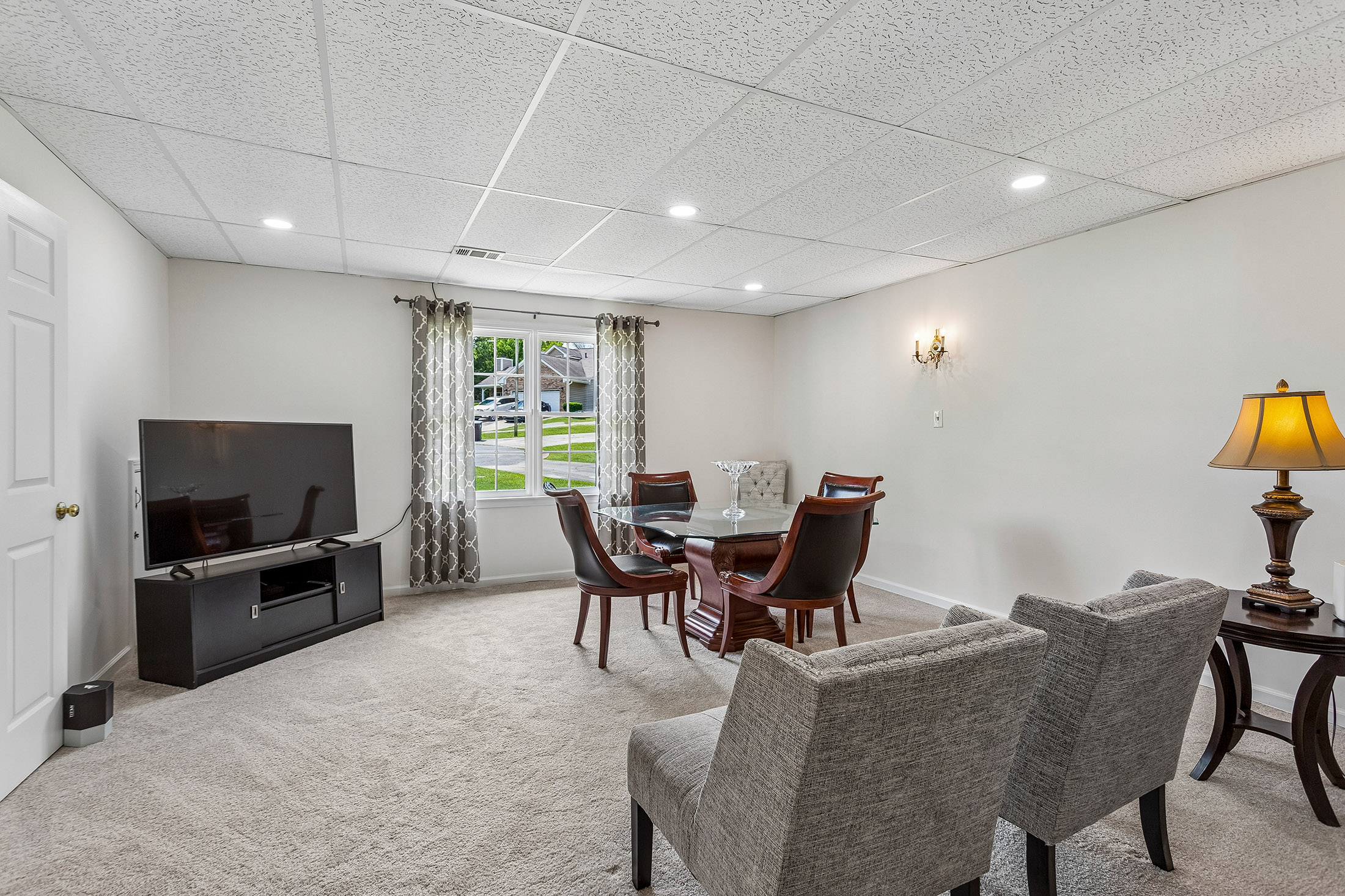  Beautifully Maintained Three Bedroom Home on Quiet Cul-de-sac in Powder Springs - 物件實景