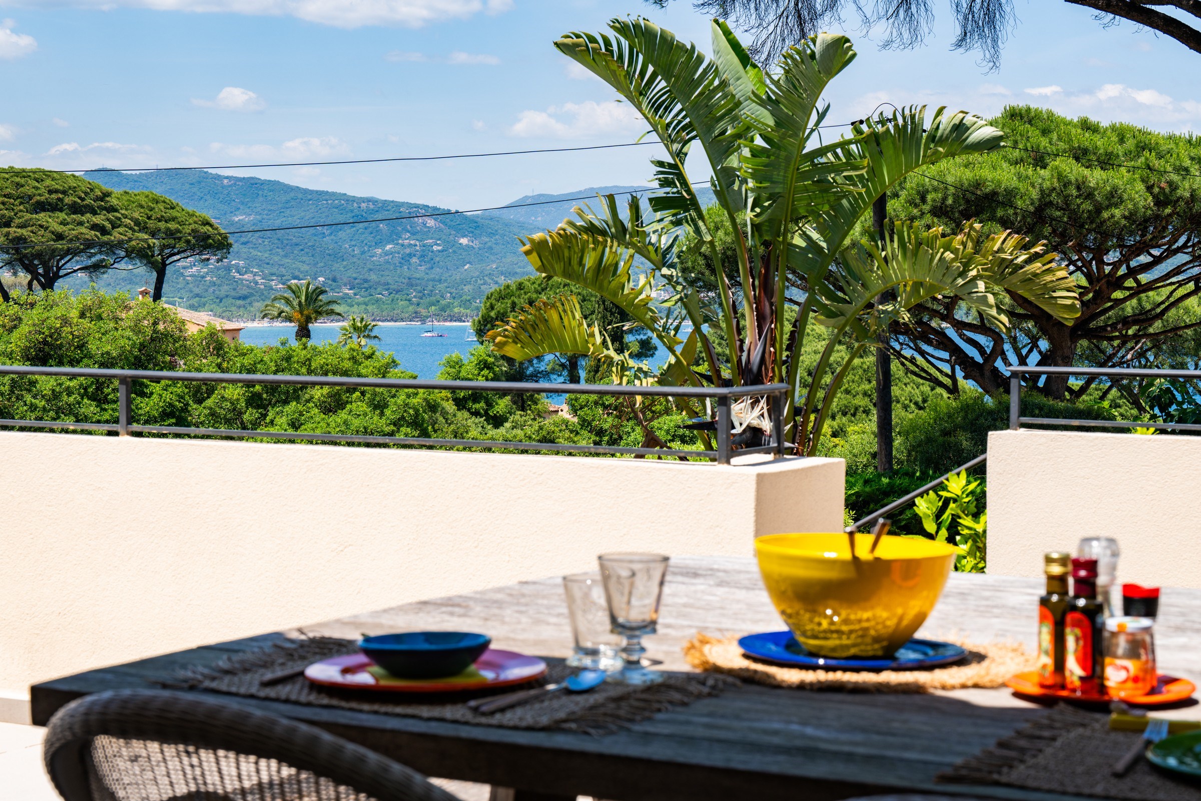 Contemporary villa with sea view for sale in Gassin, at the gateway to Saint-Tr… - 物件實景
