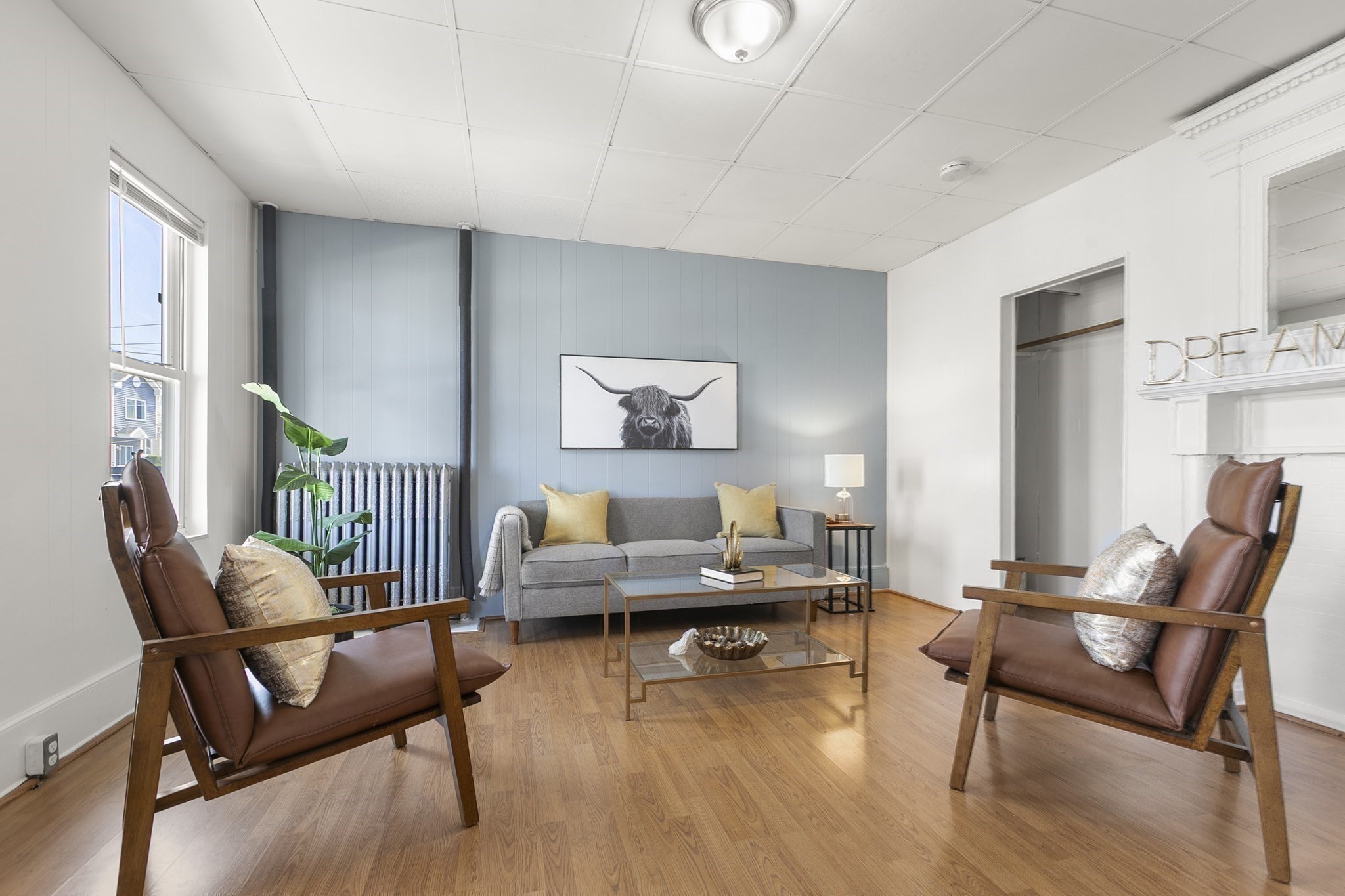 Revere, Massachusetts, 02151, United States, 5 Bedrooms Bedrooms, ,2 BathroomsBathrooms,Residential,For Sale,1974835