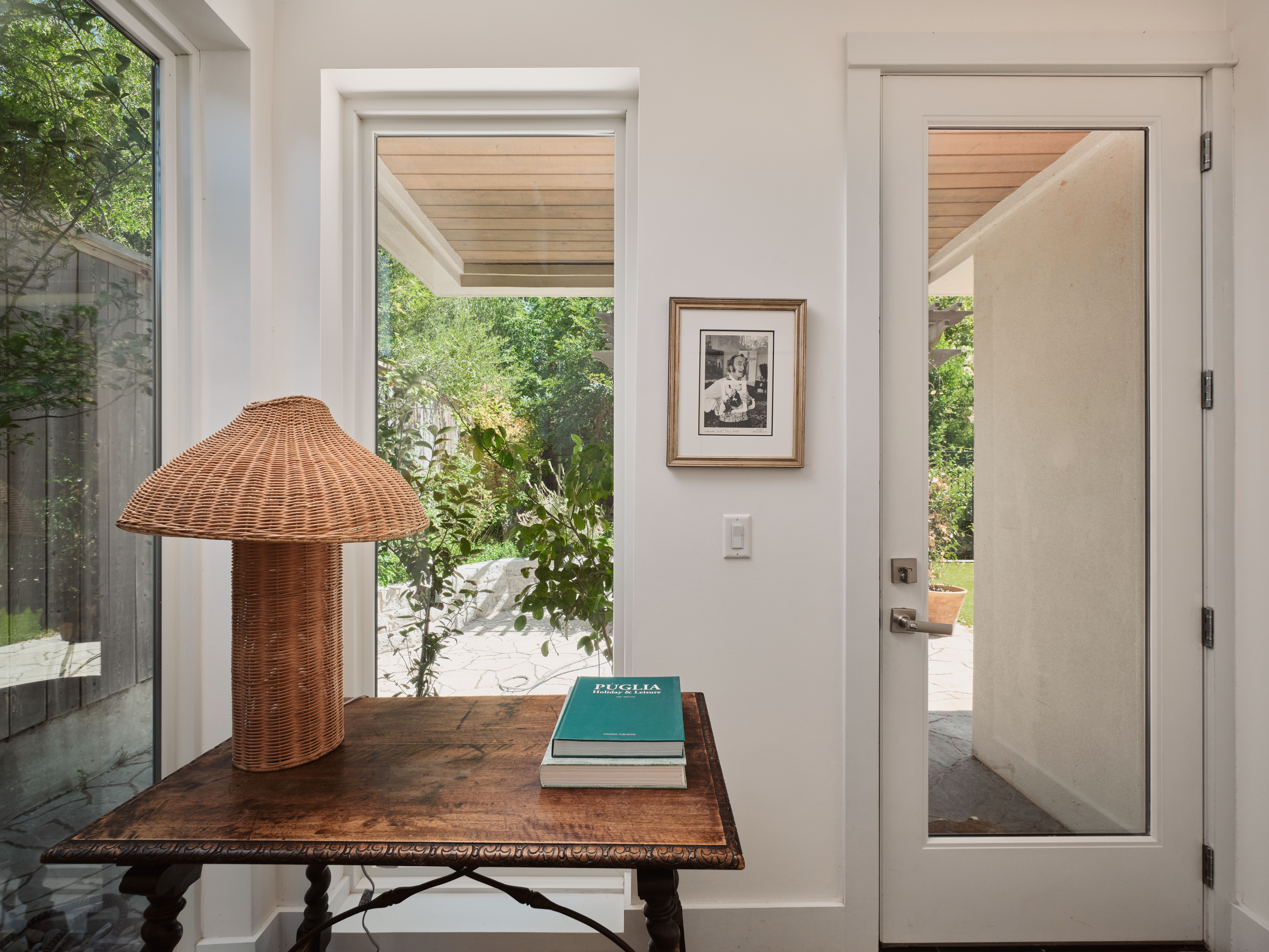  Province Tarrytown  2300 Enfield Road #306 - 物件實景