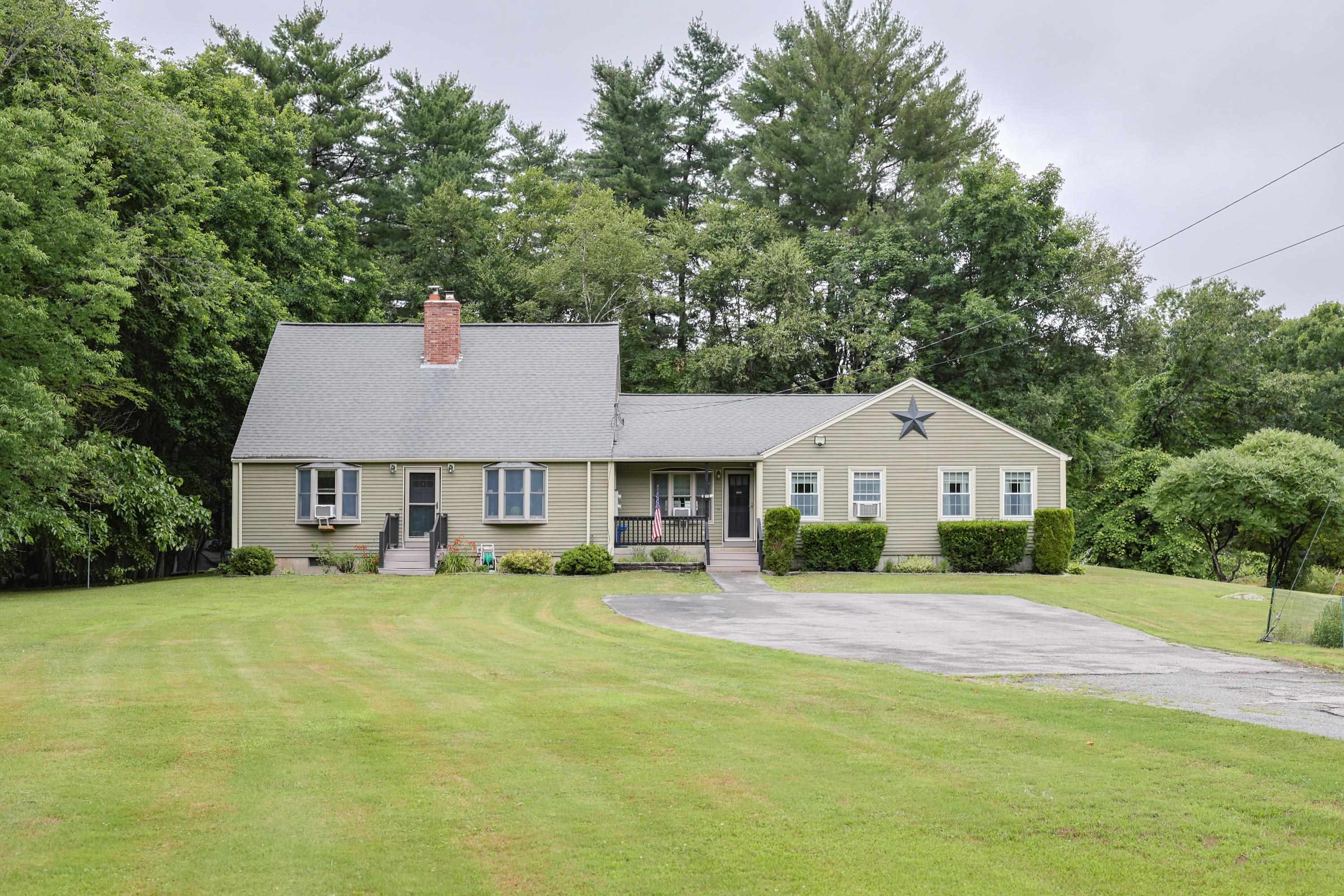 Hampstead, New Hampshire, 03826, United States, 4 Bedrooms Bedrooms, ,2 BathroomsBathrooms,Residential,For Sale,1890507
