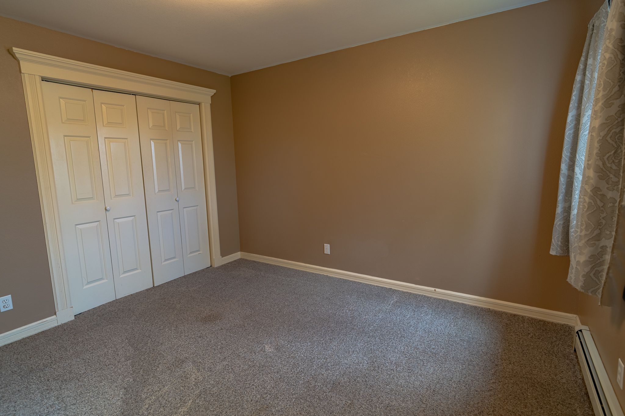 Helena, Montana, 59601, United States, 4 Bedrooms Bedrooms, ,4 BathroomsBathrooms,Residential,For Sale,1984515