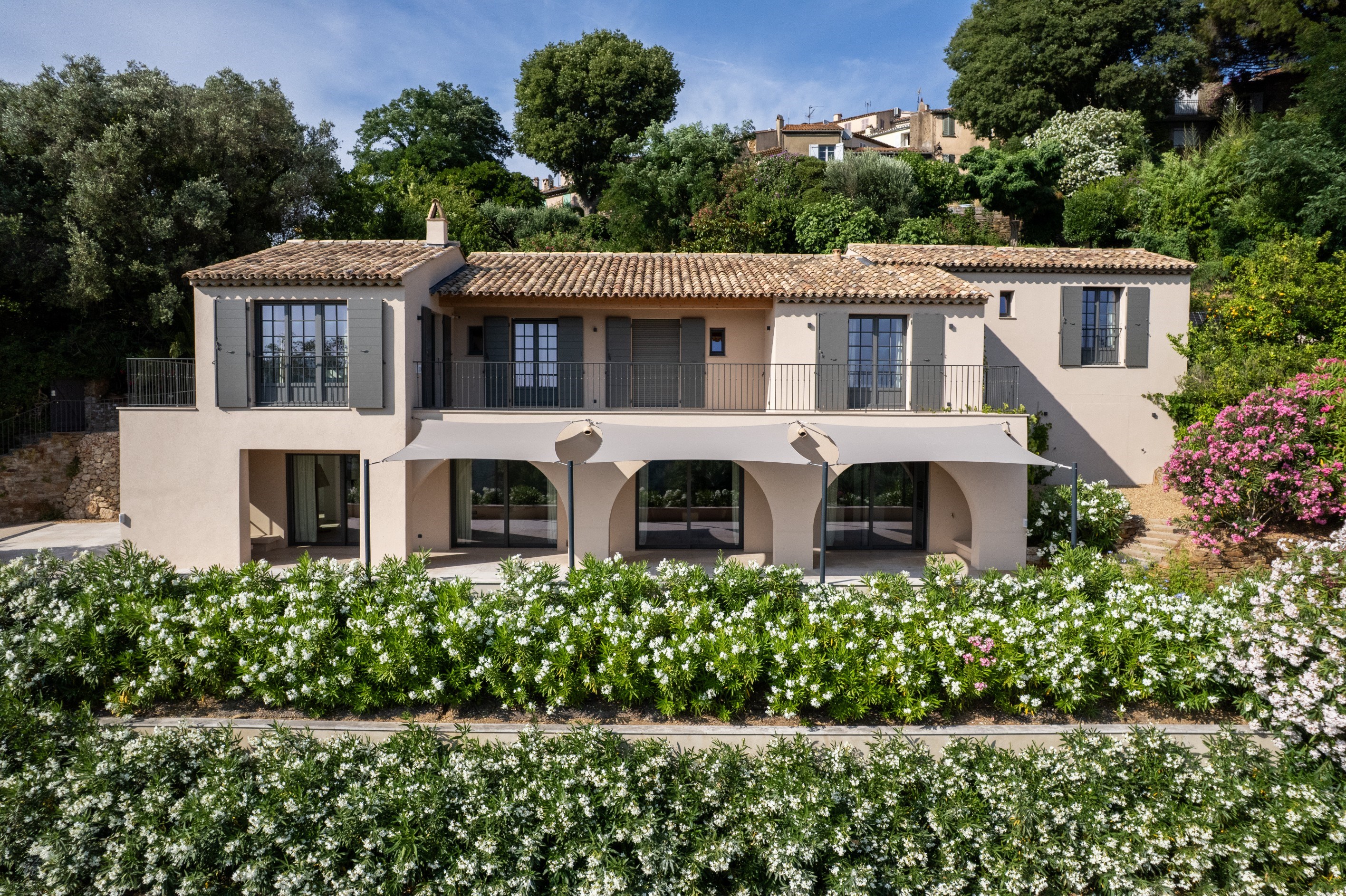 Contemporary bastide with open views and glimpse of the sea walking distance to… - 物件實景