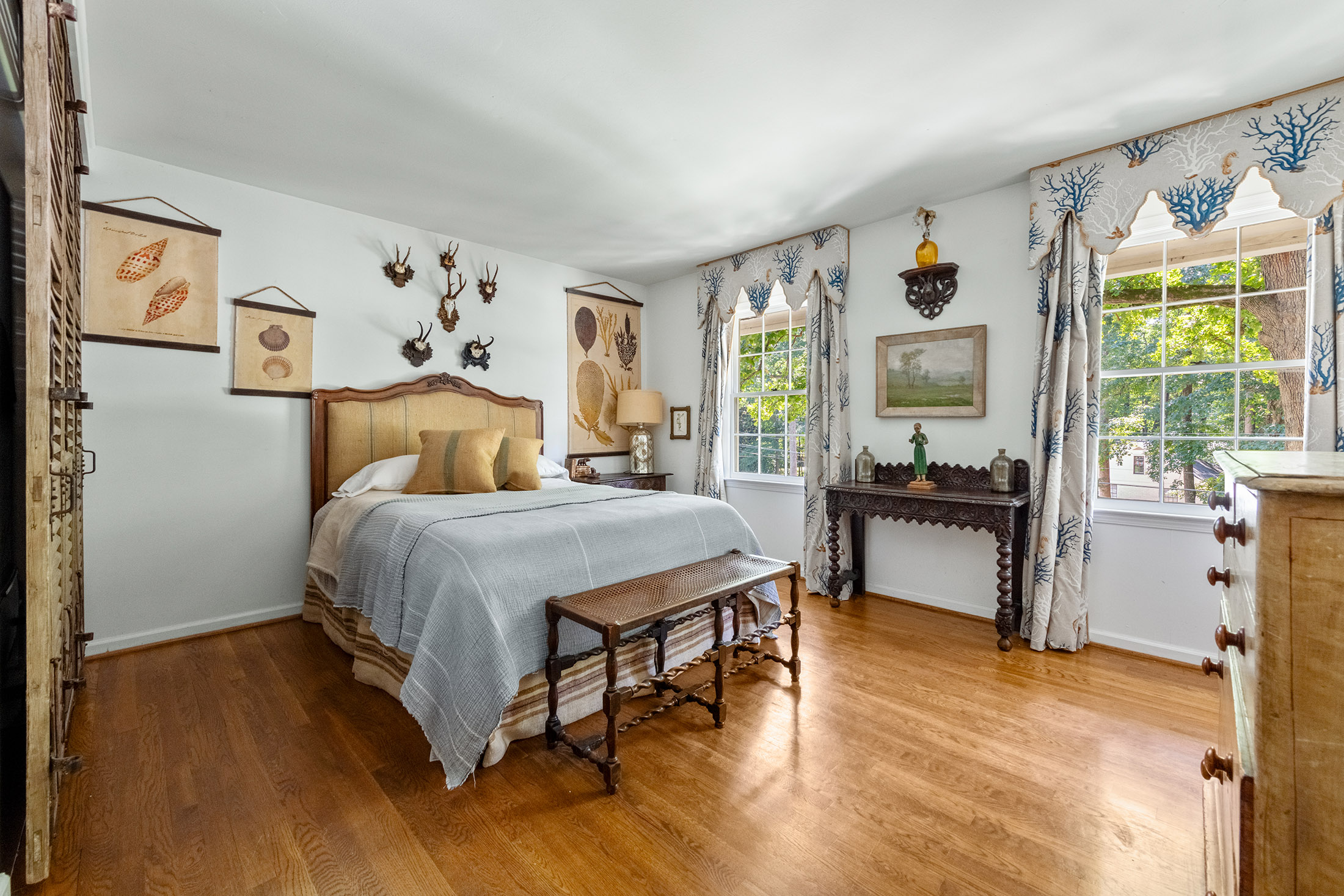  Beautifully Updated Colonial Residence - 物件實景