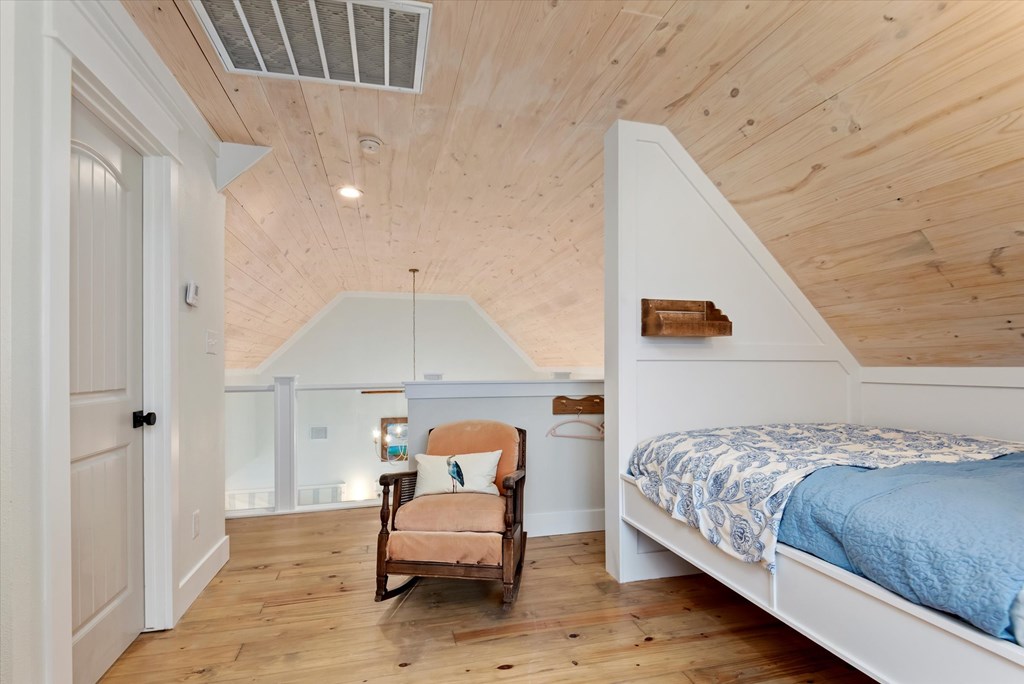 Gilchrist, Texas, 77617, United States, 3 Bedrooms Bedrooms, ,3 BathroomsBathrooms,Residential,For Sale,1978156