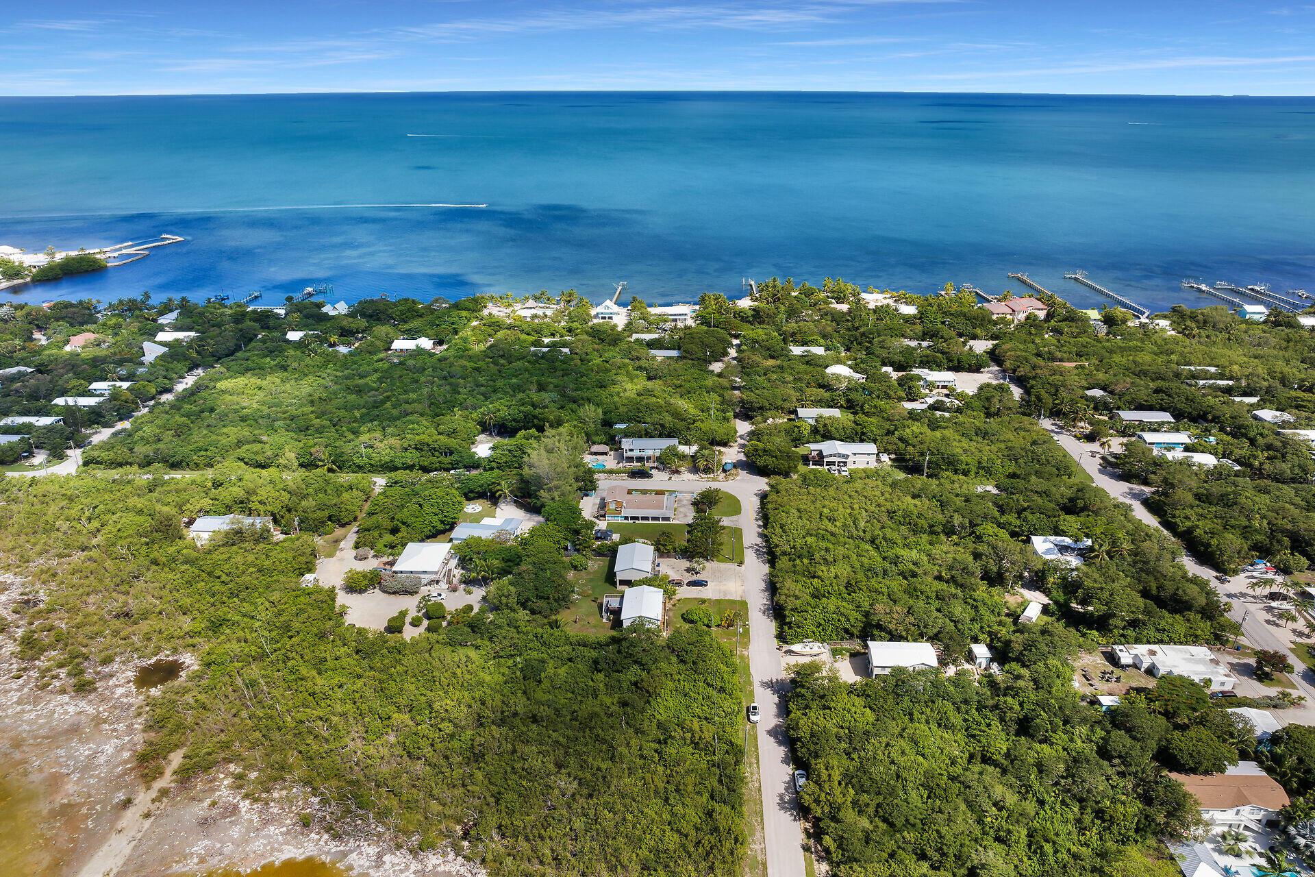 Marathon, Florida, 33050, United States, 3 Bedrooms Bedrooms, ,1 BathroomBathrooms,Residential,For Sale,1941716