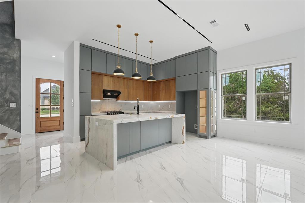 Rockwall, Texas, 75087, United States, 4 Bedrooms Bedrooms, ,4 BathroomsBathrooms,Residential,For Sale,1943916