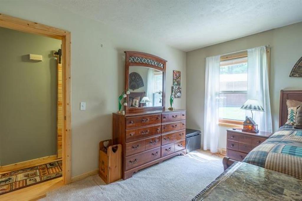 Rhinelander, Wisconsin, 54501, United States, 3 Bedrooms Bedrooms, ,3 BathroomsBathrooms,Residential,For Sale,1908490