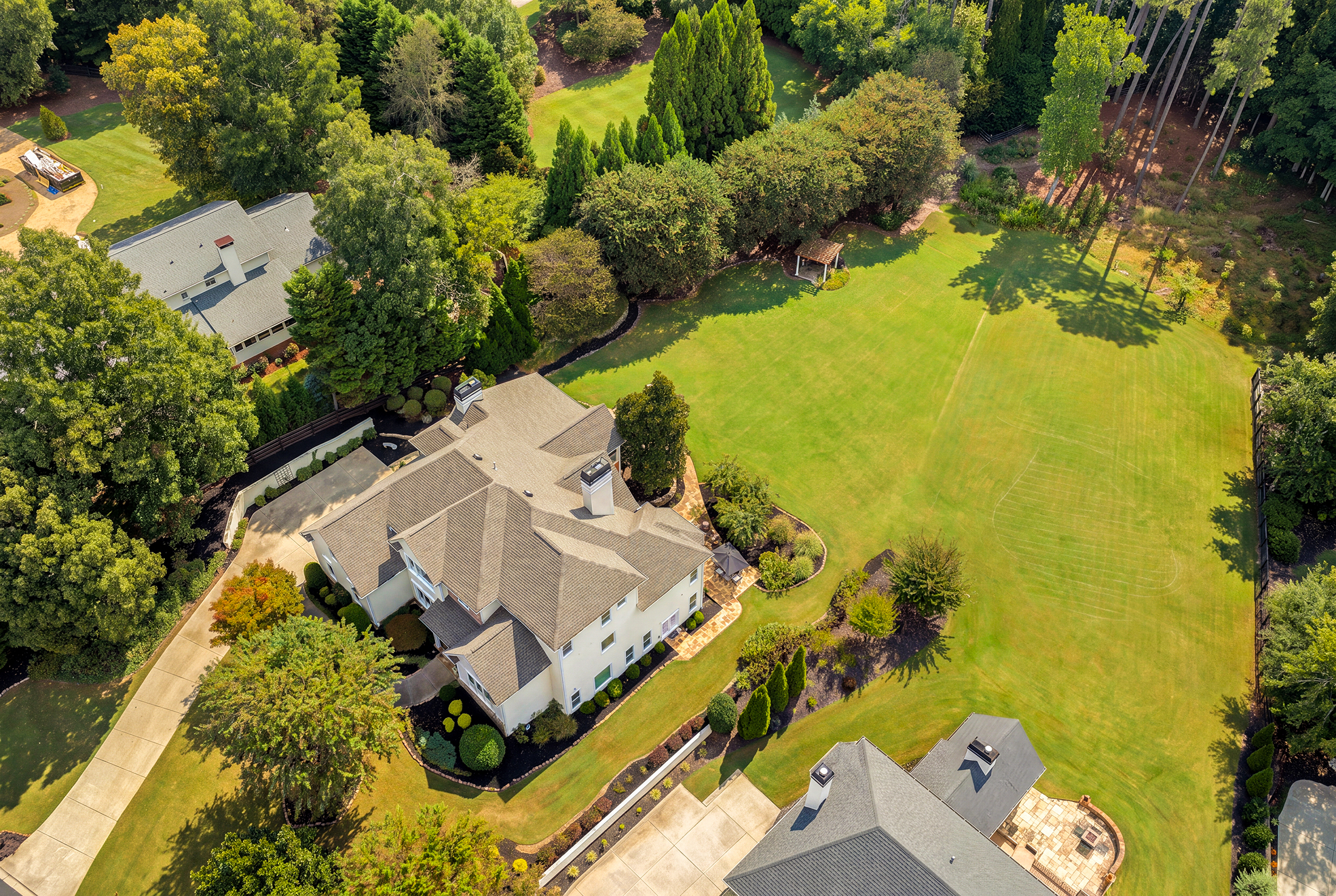  Expansive Living in the Heart of Fieldstone Farms - 物件實景