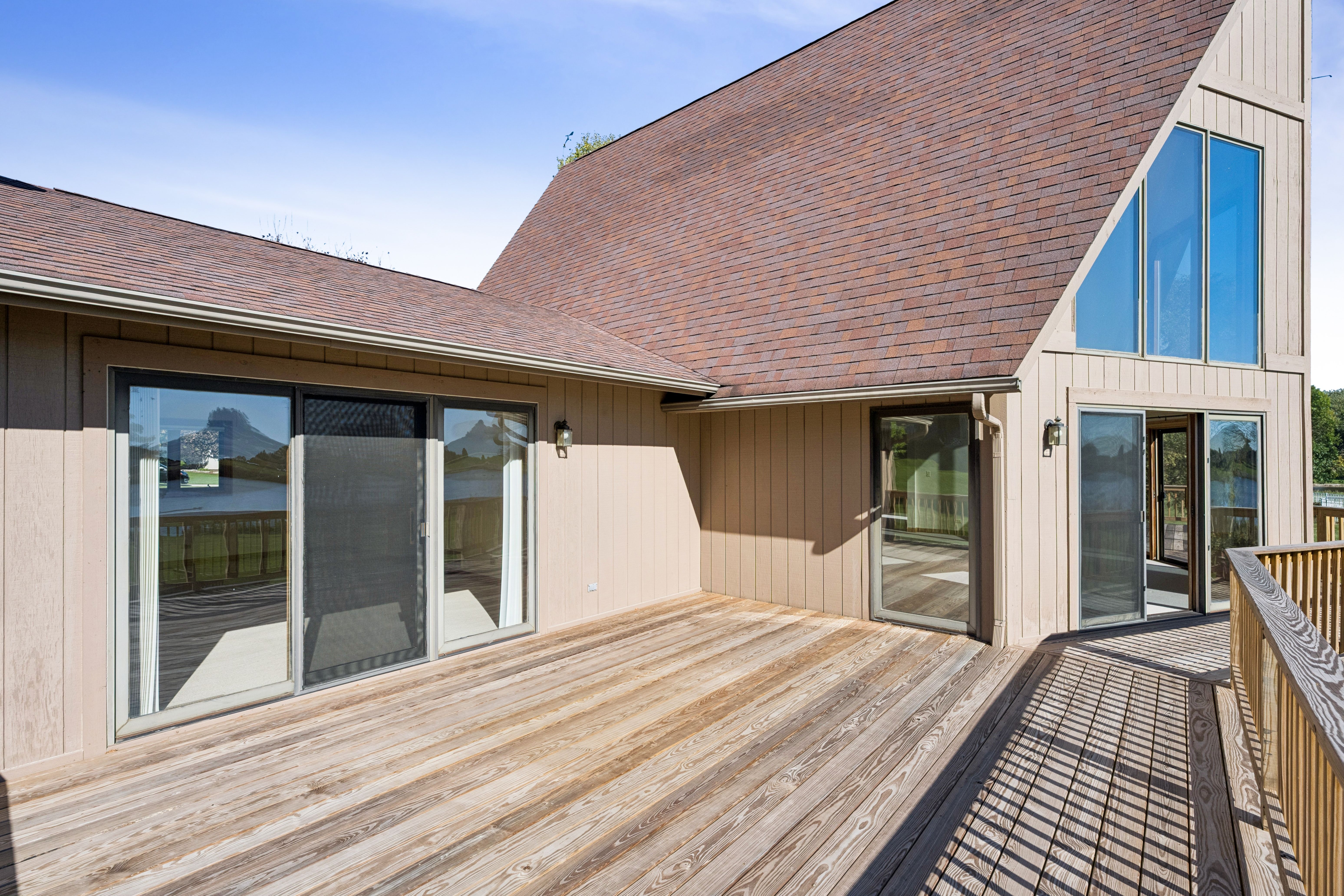  Magnificent Custom Built Home on a Quiet Lake - 物件實景