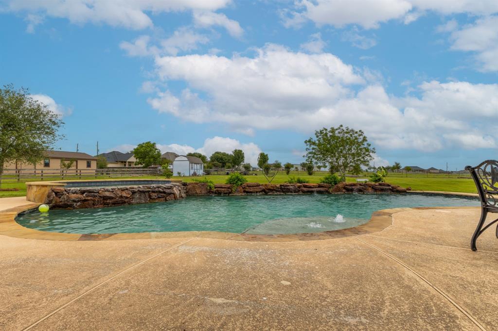 Sealy, Texas, 77474, United States, 3 Bedrooms Bedrooms, ,2 BathroomsBathrooms,Residential,For Sale,1846836