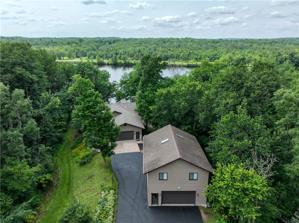 Cornell, Wisconsin, 54732, United States, 3 Bedrooms Bedrooms, ,3 BathroomsBathrooms,Residential,For Sale,1919969