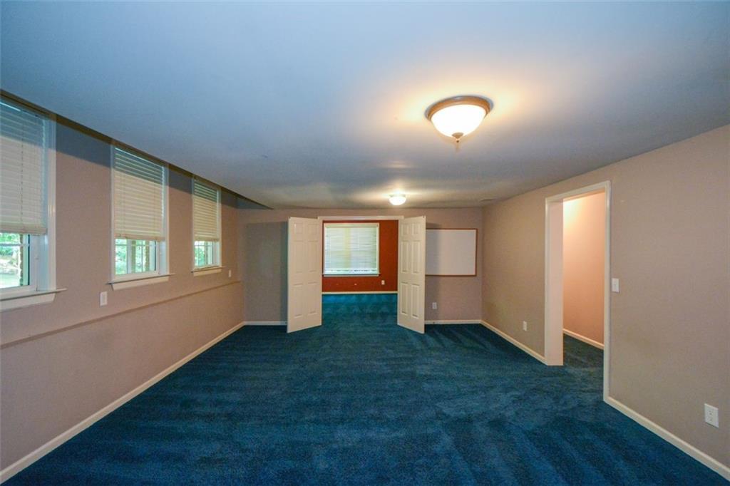 Alpharetta, Georgia, 30022, United States, 5 Bedrooms Bedrooms, ,5 BathroomsBathrooms,Residential,For Sale,2002154