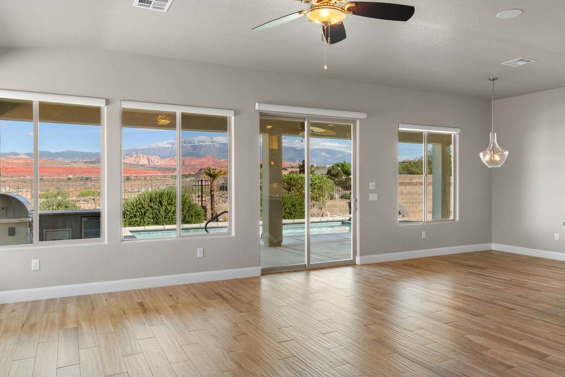  Breathtaking VieW On The Ridge At Coral Canyon - 物件實景