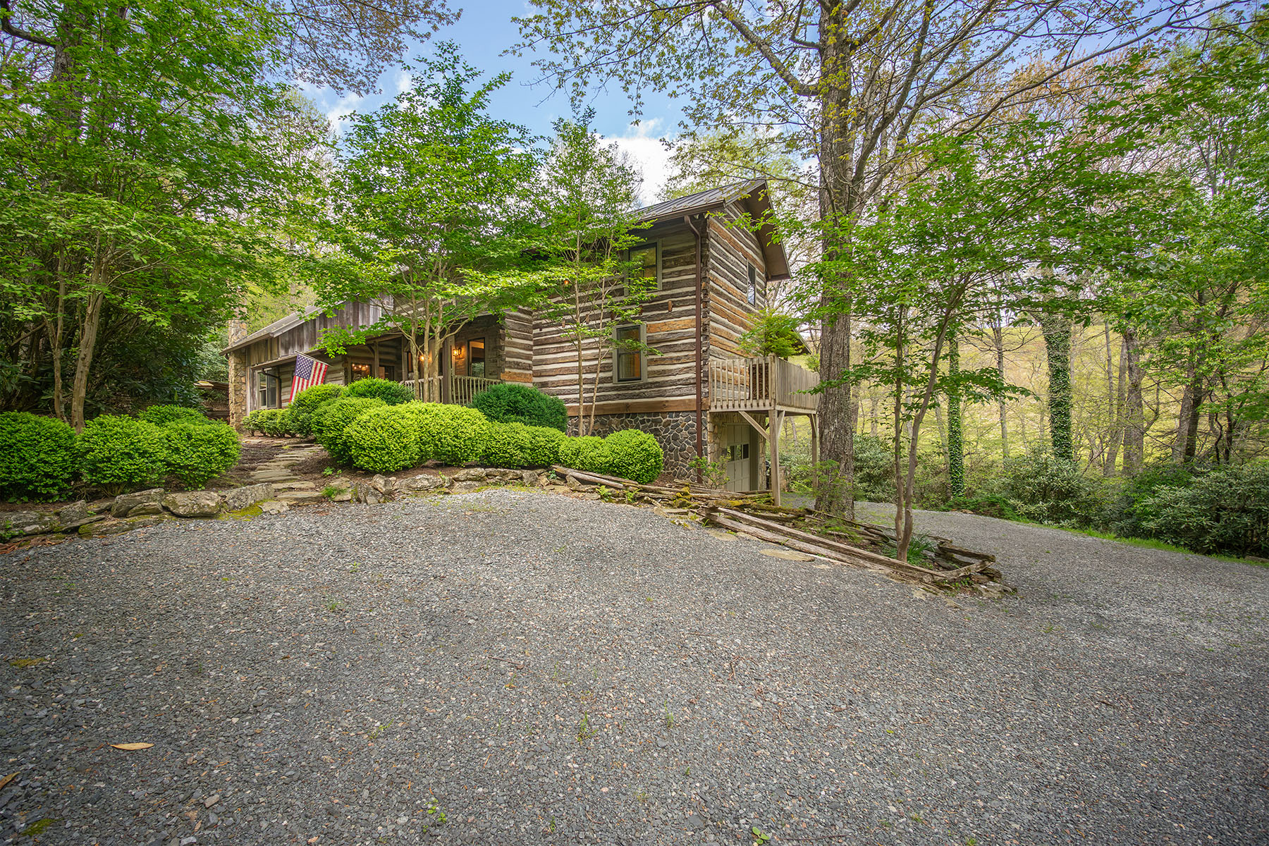  HUCKLEBERRY KNOB - BLOWING ROCK - 物件實景