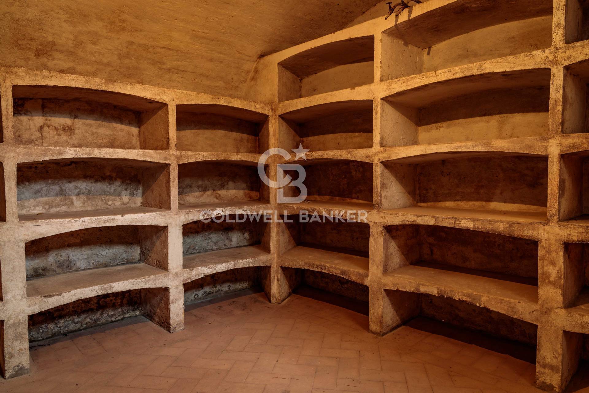 Santa Giuletta, Pavia, 27046, IT, 24 Bedrooms Bedrooms, ,32 BathroomsBathrooms,Residential,For Sale,1927281