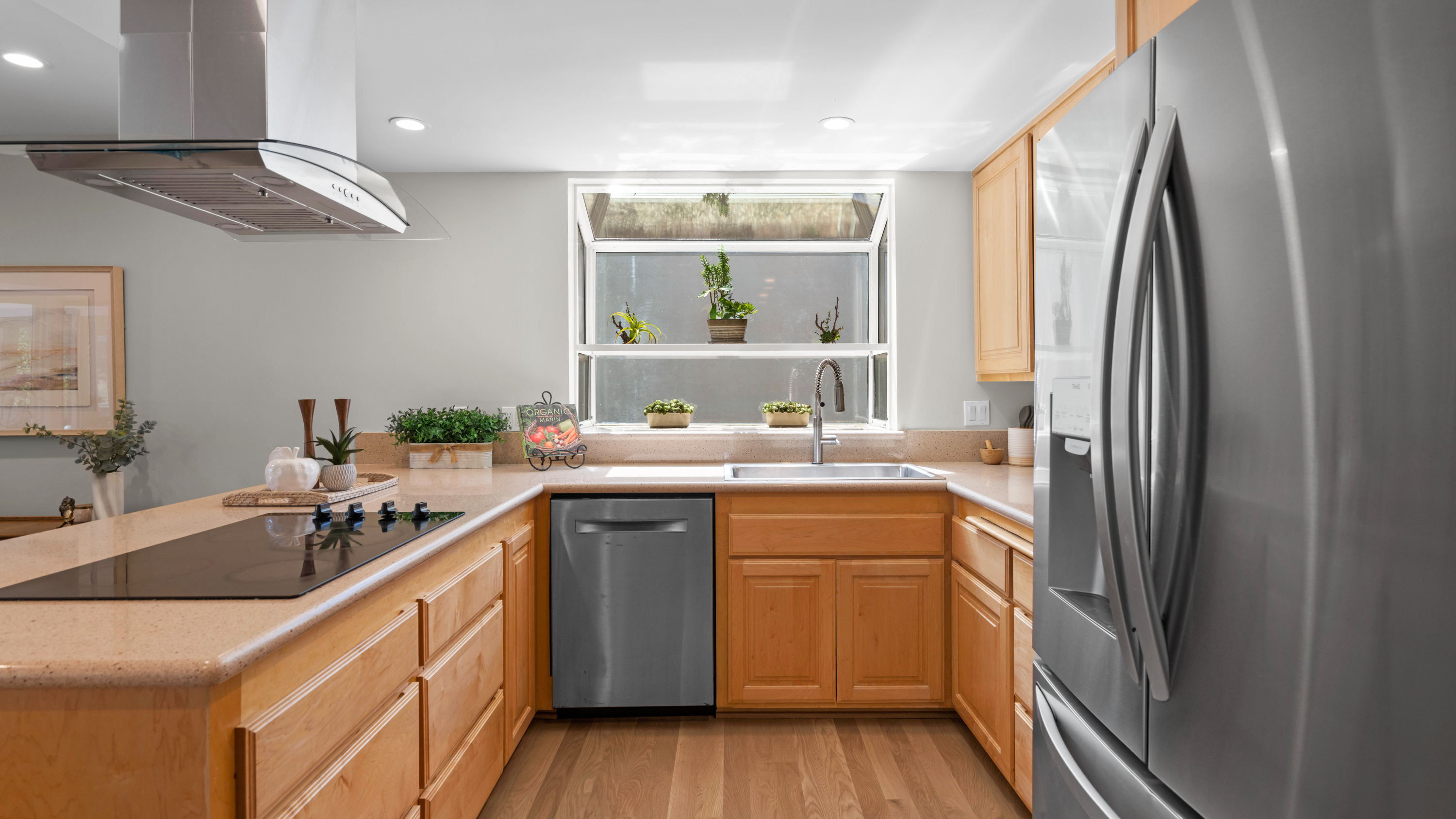  Effortless California Living with Space, Style and Views - 物件實景