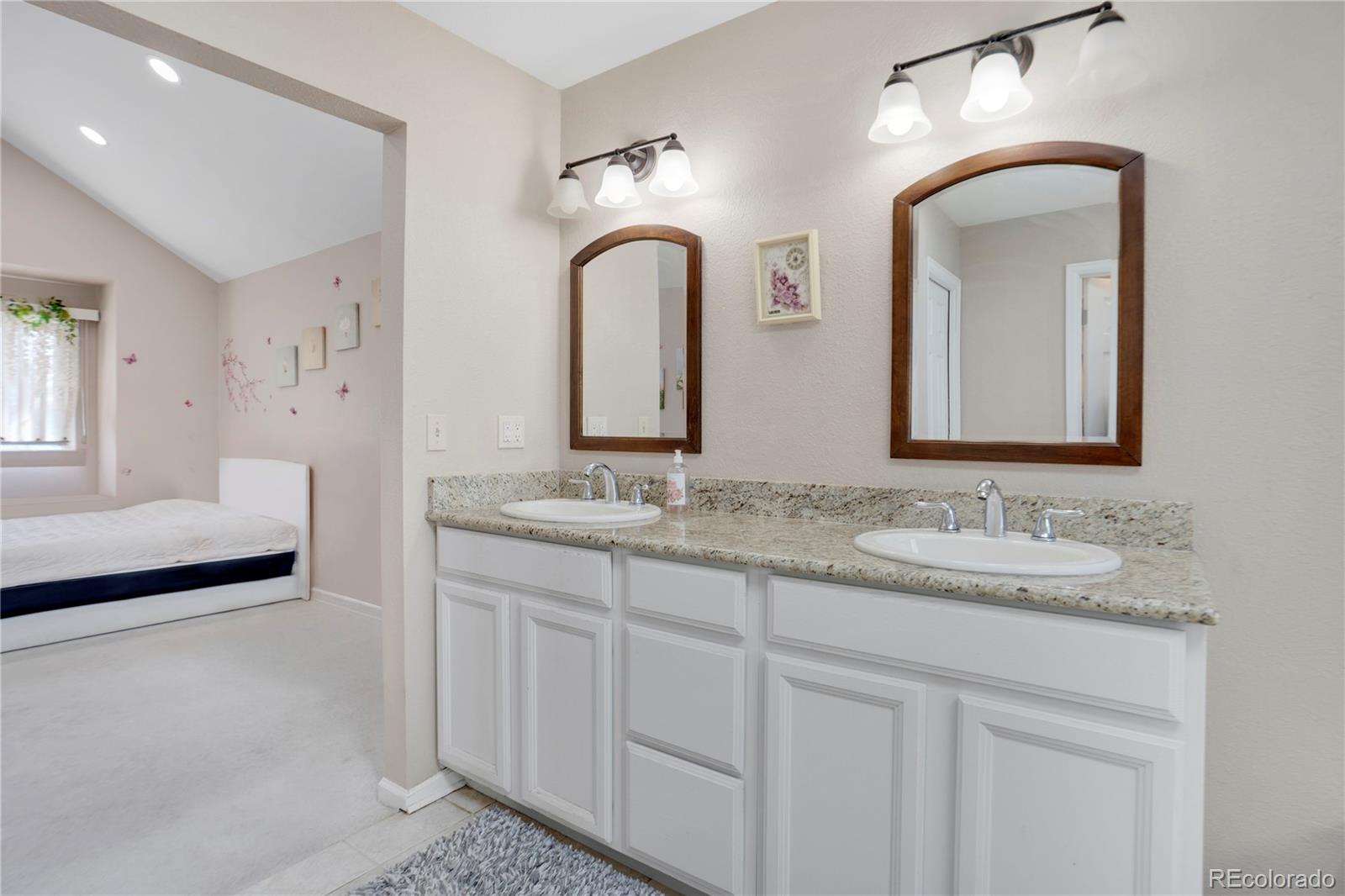 Centennial, Colorado, 80015, United States, 4 Bedrooms Bedrooms, ,3 BathroomsBathrooms,Residential,For Sale,1793969