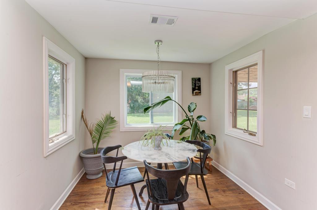 Bensenville, Illinois, 60106, United States, 4 Bedrooms Bedrooms, ,3 BathroomsBathrooms,Residential,For Sale,1910503