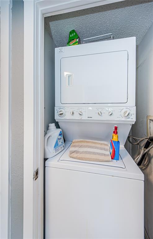 Clearwater Beach, Florida, 33767, United States, 2 Bedrooms Bedrooms, ,2 BathroomsBathrooms,Residential,For Sale,1849008