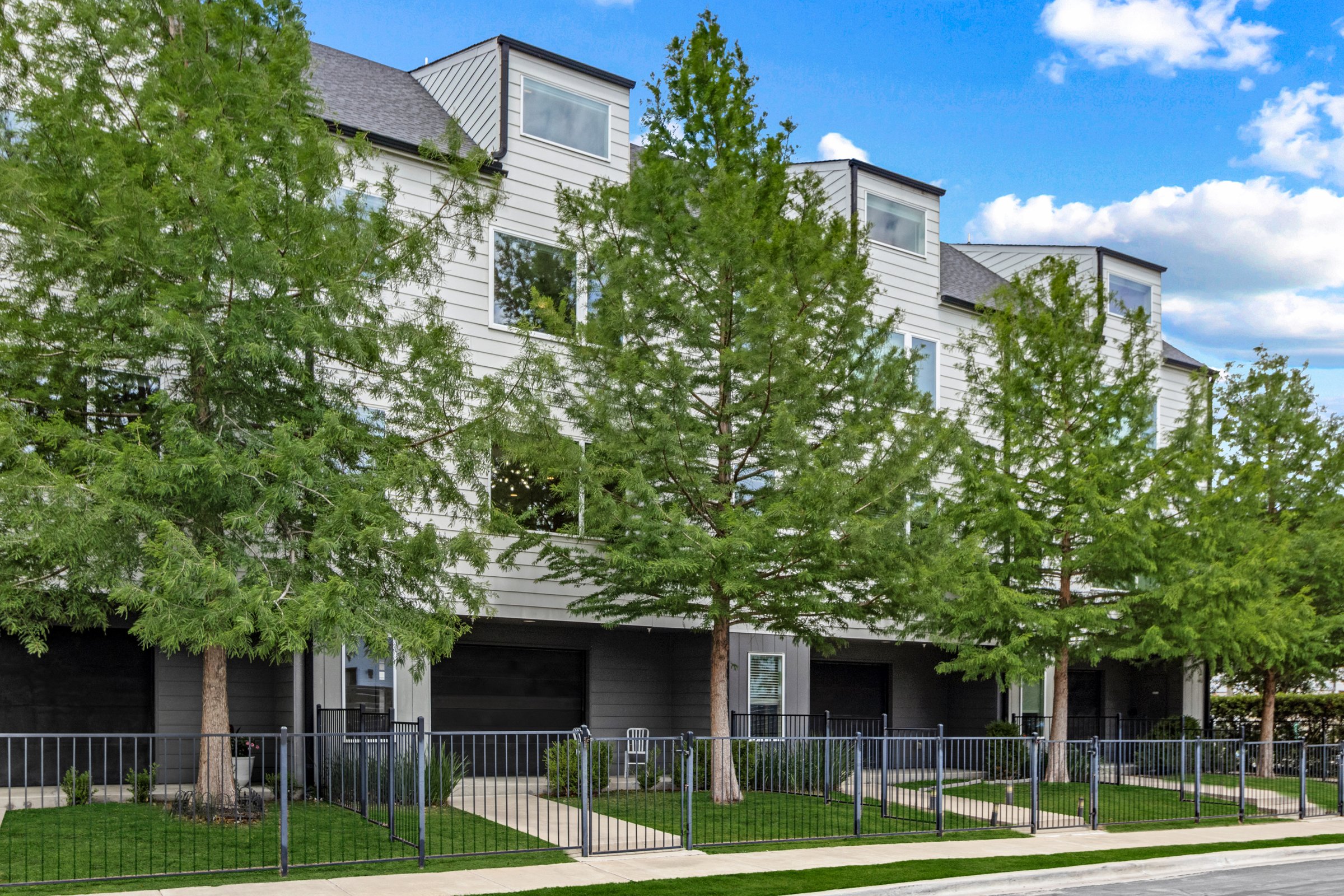  Modern Four-Story Townhome in the Heart of Old East Dallas - 物件實景