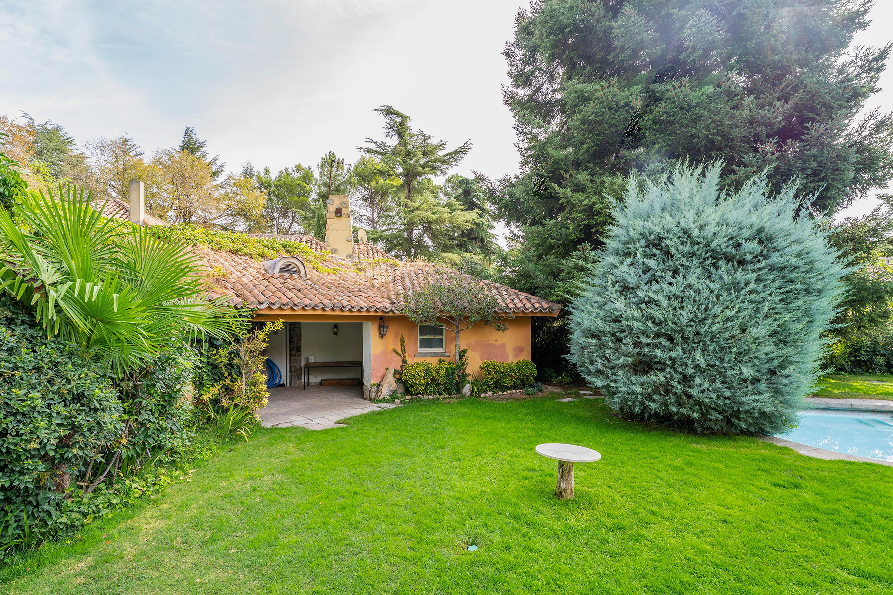  1,695 m² residence on a 4,873 m² plot in Puerta de Hierro - 物件實景