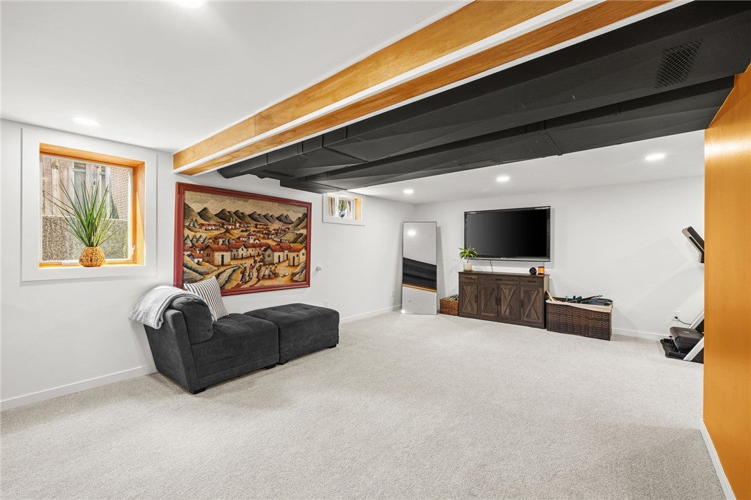 Billings, Montana, 59102, United States, 4 Bedrooms Bedrooms, ,4 BathroomsBathrooms,Residential,For Sale,2048926