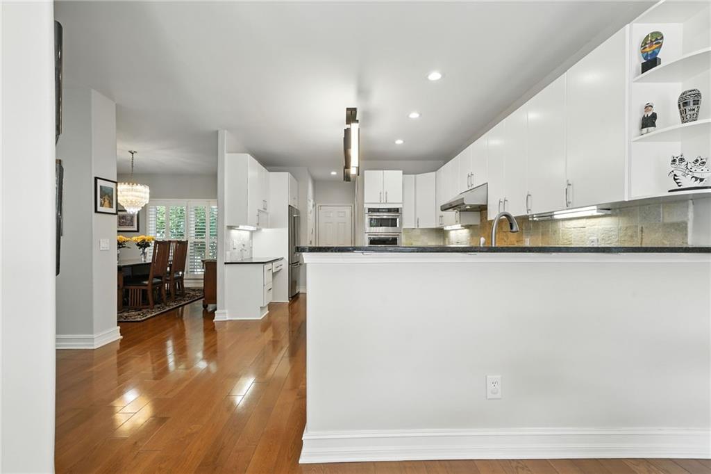 Marietta, Georgia, 30067, United States, 5 Bedrooms Bedrooms, ,4 BathroomsBathrooms,Residential,For Sale,1938523