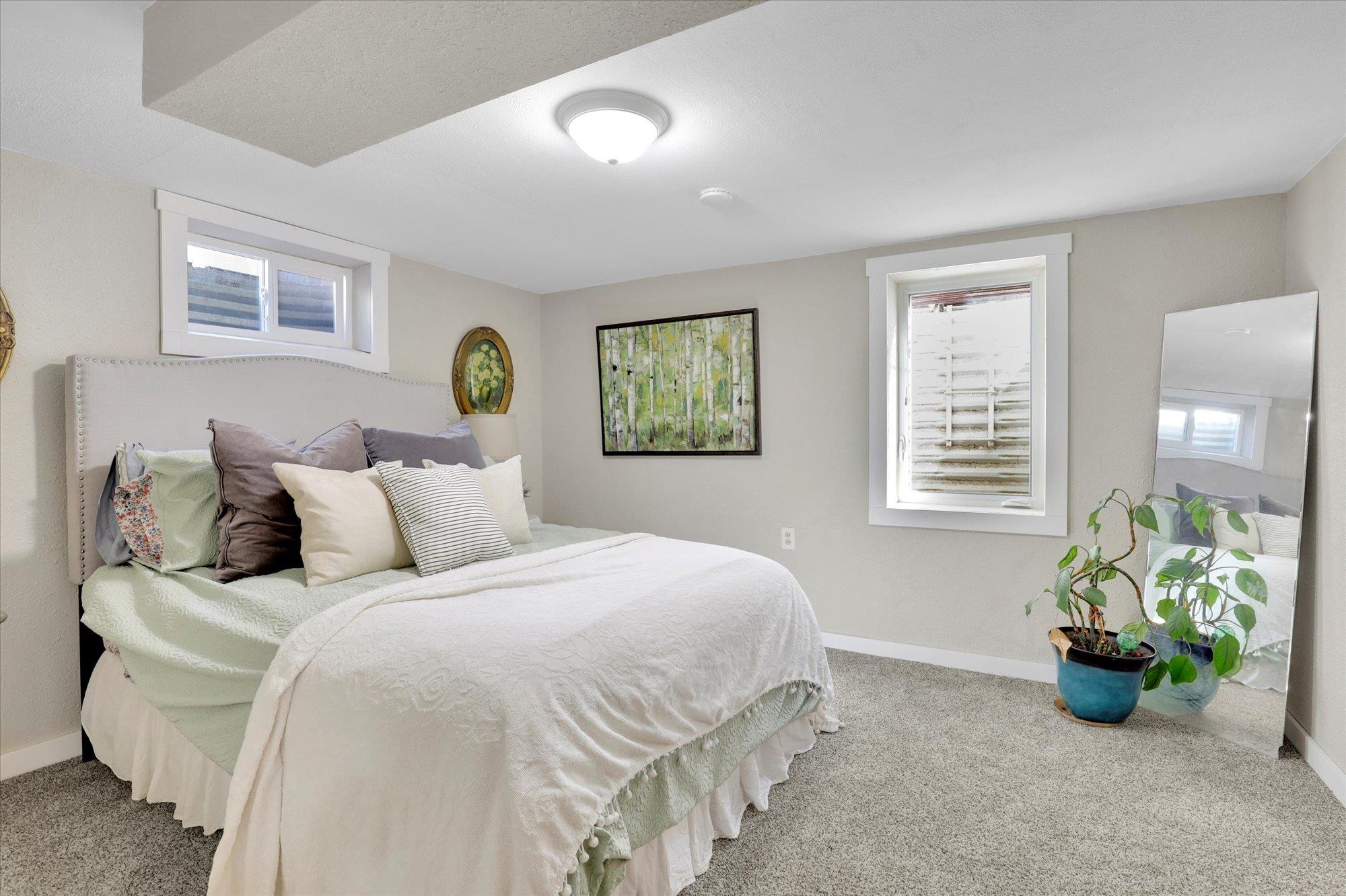 Spokane Valley, Washington, 99216, United States, 4 Bedrooms Bedrooms, ,3 BathroomsBathrooms,Residential,For Sale,1927363