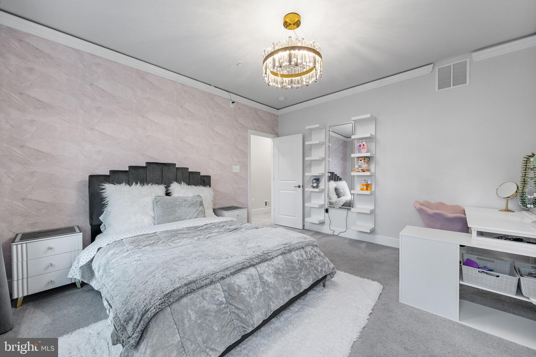 White Plains, Maryland, 20695, United States, 5 Bedrooms Bedrooms, ,5 BathroomsBathrooms,Residential,For Sale,1921773