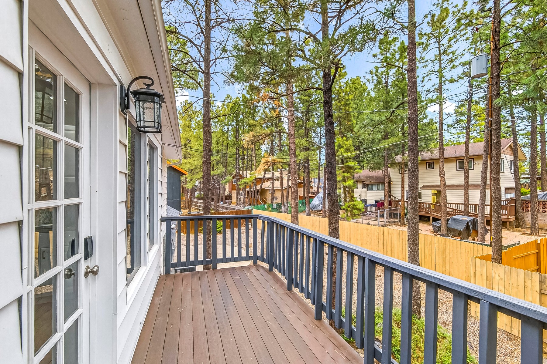  530 N Charles Road ¦Flagstaff, AZ - 物件實景