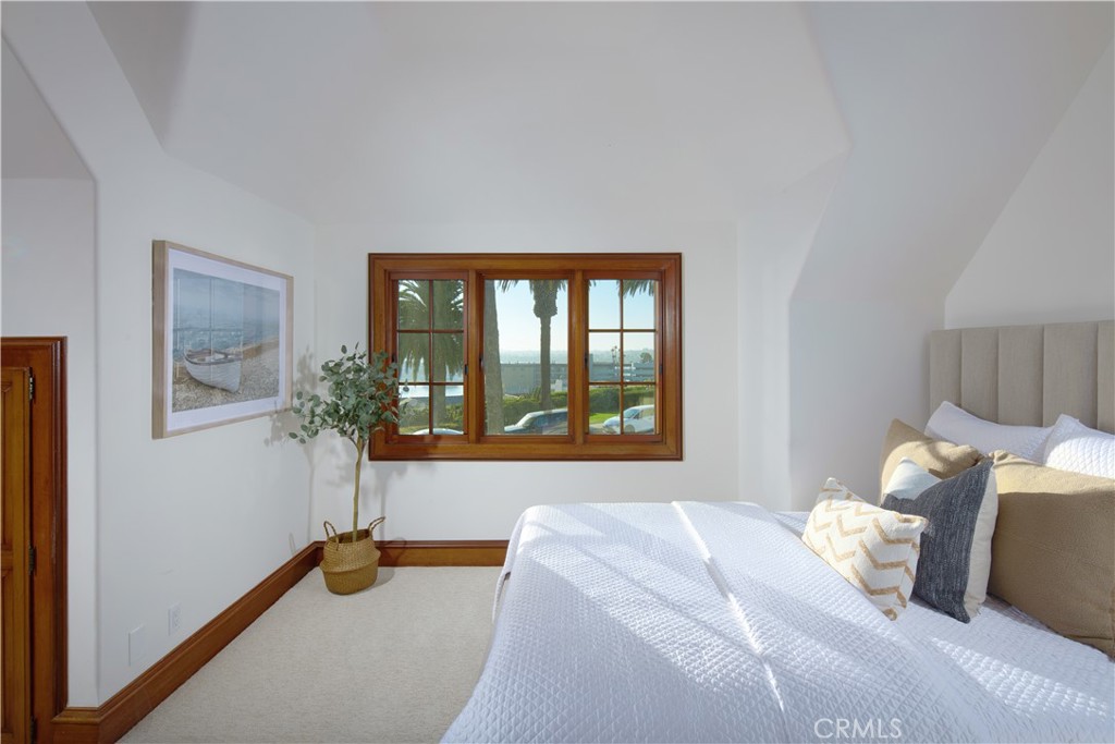 Corona del Mar, California, 92625, United States, 4 Bedrooms Bedrooms, ,4 BathroomsBathrooms,Residential,For Sale,1709023