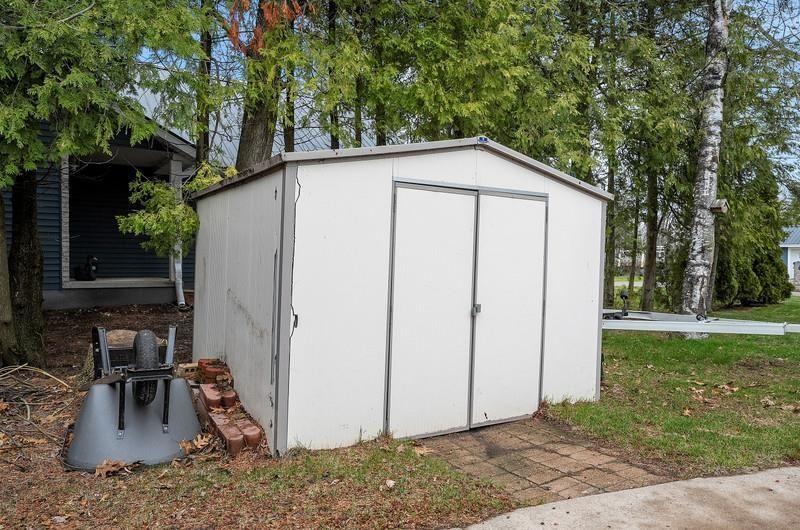 SHAWANO, Wisconsin, 54166, United States, 3 Bedrooms Bedrooms, ,2 BathroomsBathrooms,Residential,For Sale,1792978