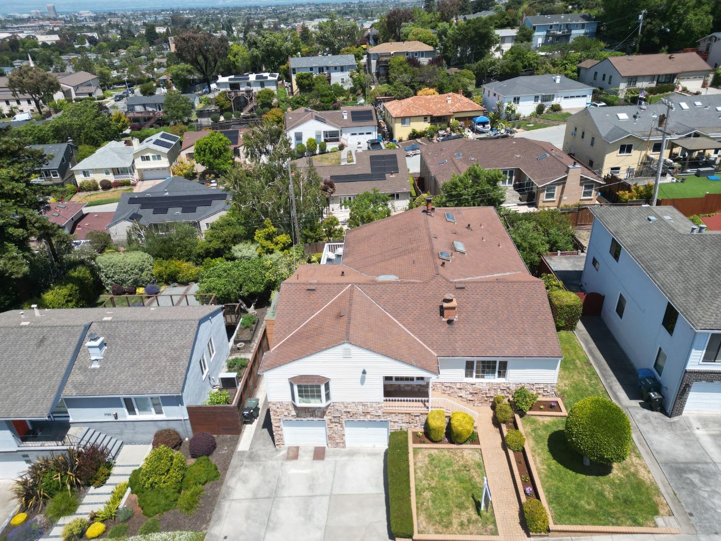 San Mateo, California, 94403, United States, 4 Bedrooms Bedrooms, ,3 BathroomsBathrooms,Residential,For Sale,1848740