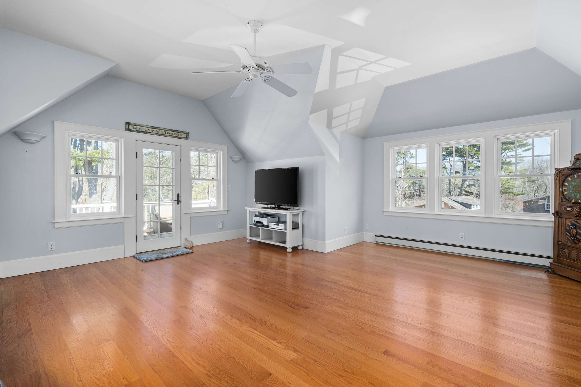  Oceanfront Compound - Main House + Two, 1 Bedroom Cottages in Cape Neddick - 物件實景