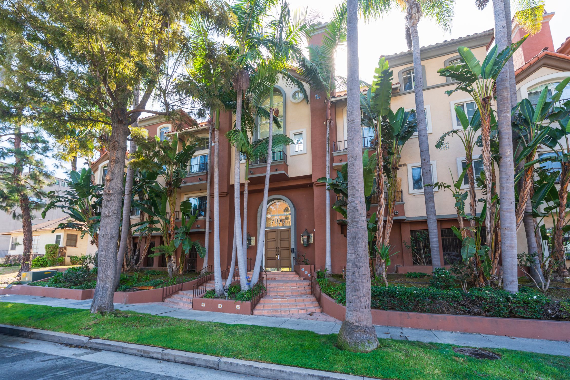  7100 La Tijera Boulevard, Los Angeles, CA 90045 - 物件實景