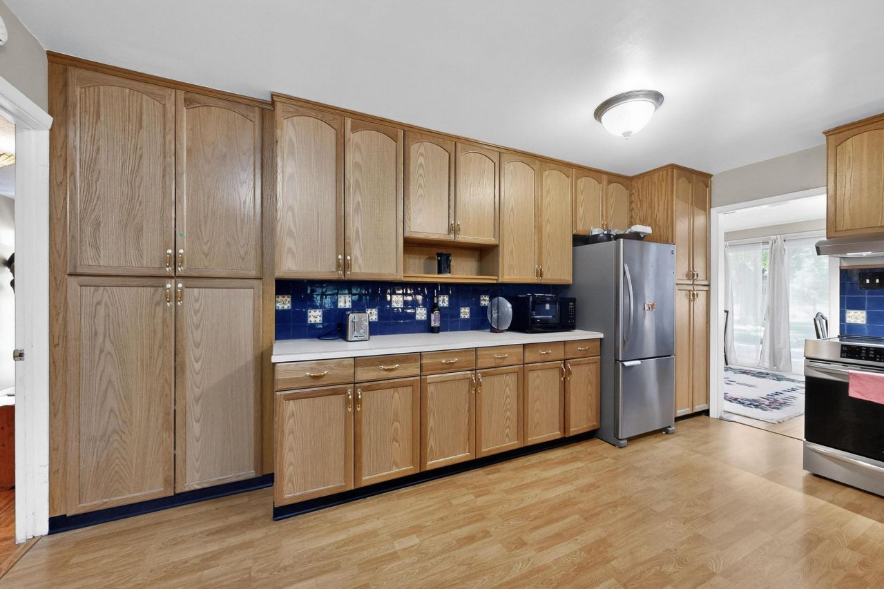Albuquerque, New Mexico, 87107, United States, 4 Bedrooms Bedrooms, ,3 BathroomsBathrooms,Residential,For Sale,1917384