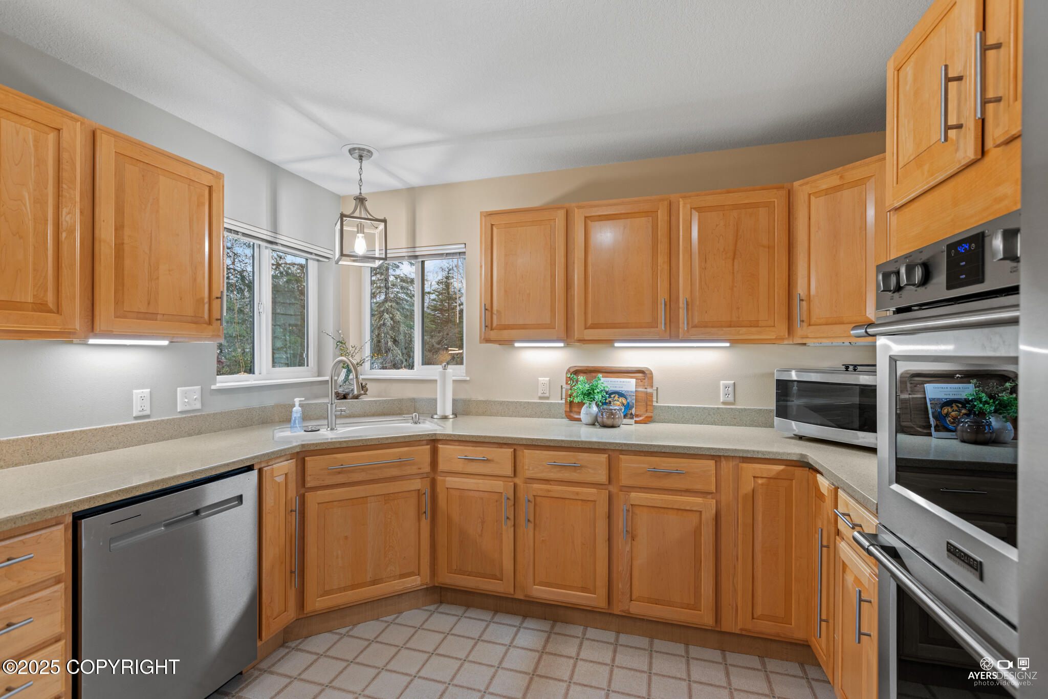 Soldotna, Alaska, 99669, United States, 4 Bedrooms Bedrooms, ,3 BathroomsBathrooms,Residential,For Sale,1981702