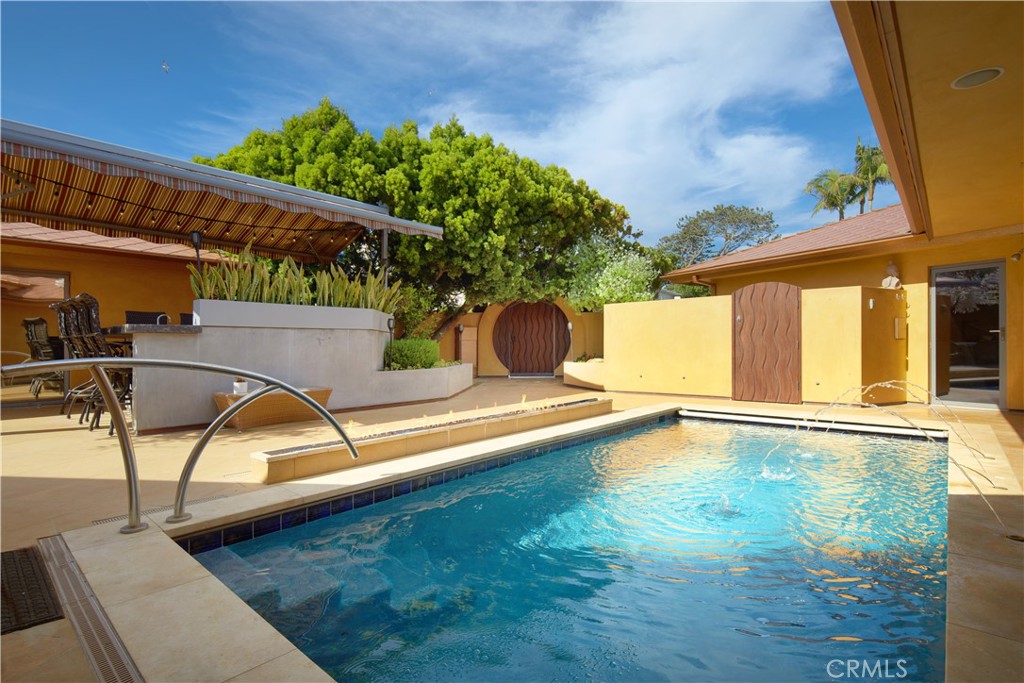 111 S La Senda Drive, Laguna Beach, California, 92651, United States, 4 Bedrooms Bedrooms, ,7 BathroomsBathrooms,Residential,For Sale,111 S La Senda Drive,1625085