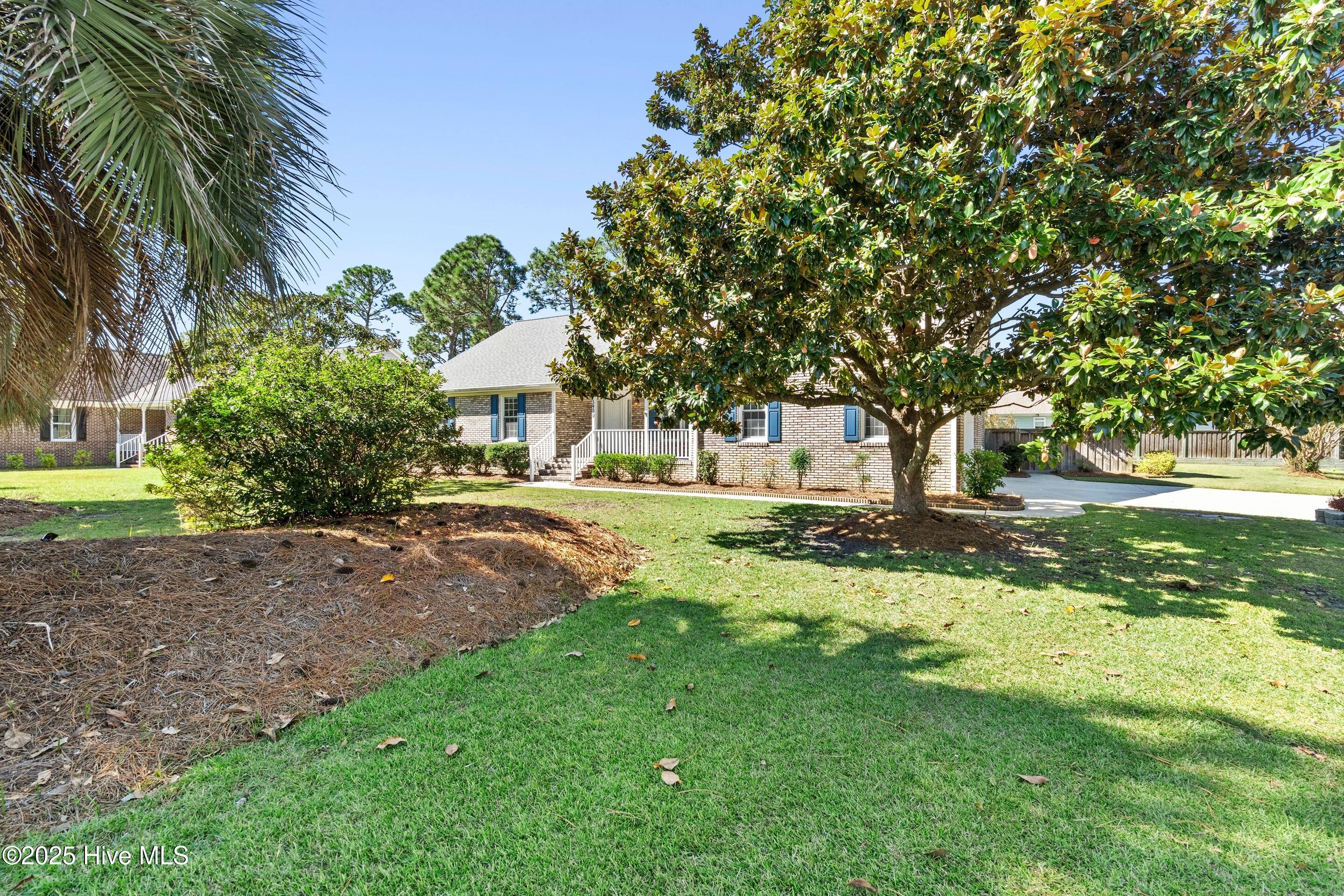 Wilmington, North Carolina, 28409, United States, 4 Bedrooms Bedrooms, ,3 BathroomsBathrooms,Residential,For Sale,1967637