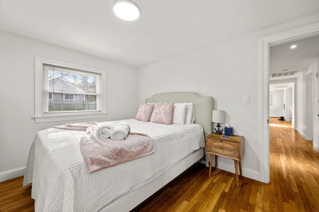 Yarmouth, Massachusetts, 02664, United States, 3 Bedrooms Bedrooms, ,2 BathroomsBathrooms,Residential,For Sale,2002259