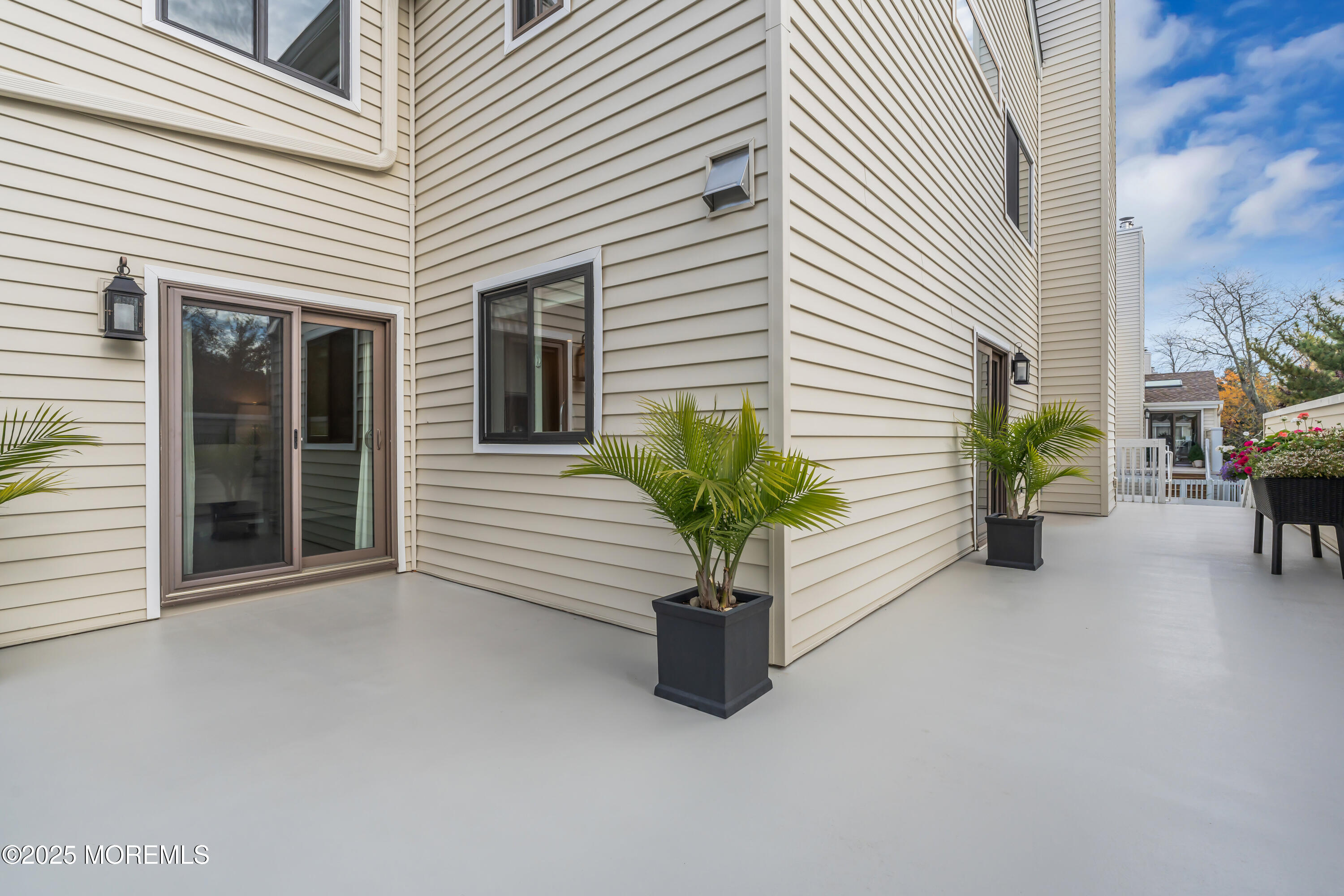 Long Branch, New Jersey, 07740, United States, 3 Bedrooms Bedrooms, ,3 BathroomsBathrooms,Residential,For Sale,1989211