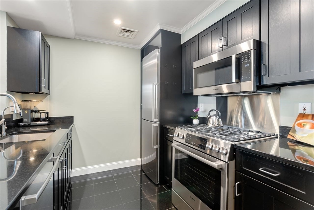 1597 Washington St Unit 606, Boston, Massachusetts, 02118, United States, 1 Bedroom Bedrooms, ,1 BathroomBathrooms,Residential,For Sale,1597 Washington St Unit 606,1481410