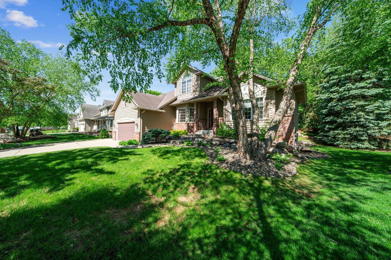 Lakeville, Minnesota, 55044, United States, 4 Bedrooms Bedrooms, ,3 BathroomsBathrooms,Residential,For Sale,1846490