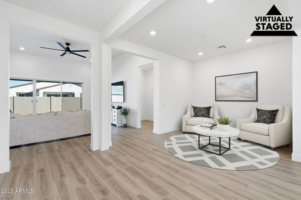 Queen Creek, Arizona, 85142, United States, 3 Bedrooms Bedrooms, ,3 BathroomsBathrooms,Residential,For Sale,2006061