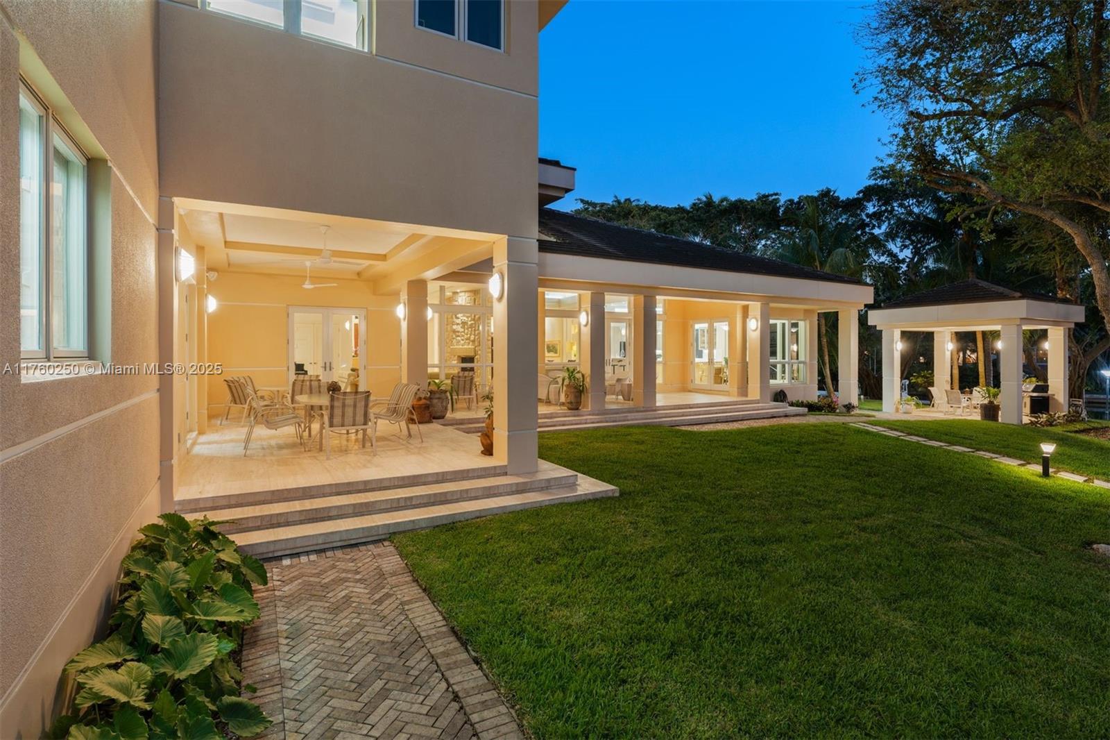 Coral Gables, Florida, 33156, United States, 5 Bedrooms Bedrooms, ,8 BathroomsBathrooms,Residential,For Sale,1746344