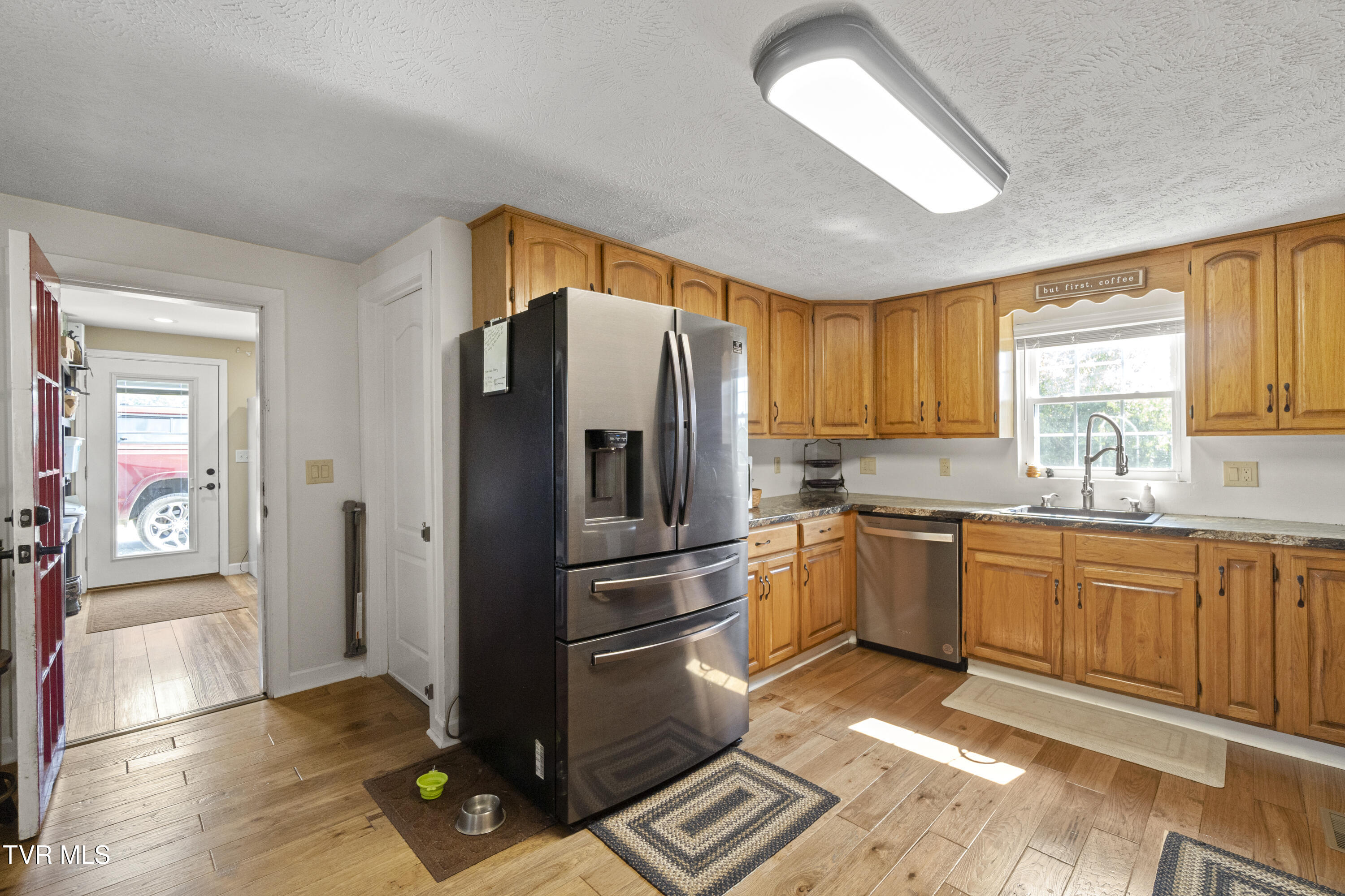 Greeneville, Tennessee, 37745, United States, 3 Bedrooms Bedrooms, ,3 BathroomsBathrooms,Residential,For Sale,2039547