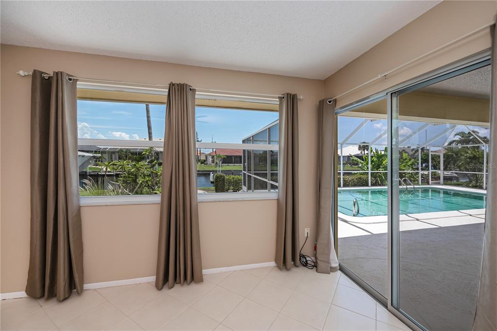 Punta Gorda, Florida, 33950, United States, 2 Bedrooms Bedrooms, ,2 BathroomsBathrooms,Residential,For Sale,1903720