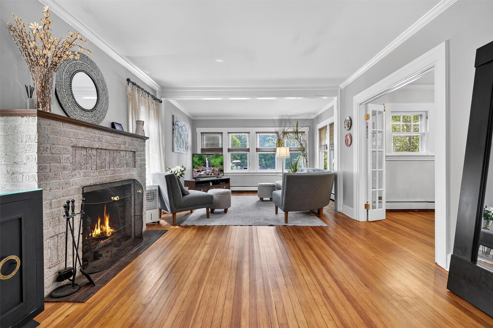 Airmont, New York, 10901, United States, 5 Bedrooms Bedrooms, ,3 BathroomsBathrooms,Residential,For Sale,1868827